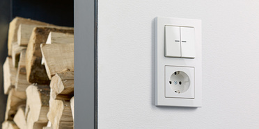 JUNG KNX Taster F 10 bei Weitz Elektrotechnik in Seligenstadt
