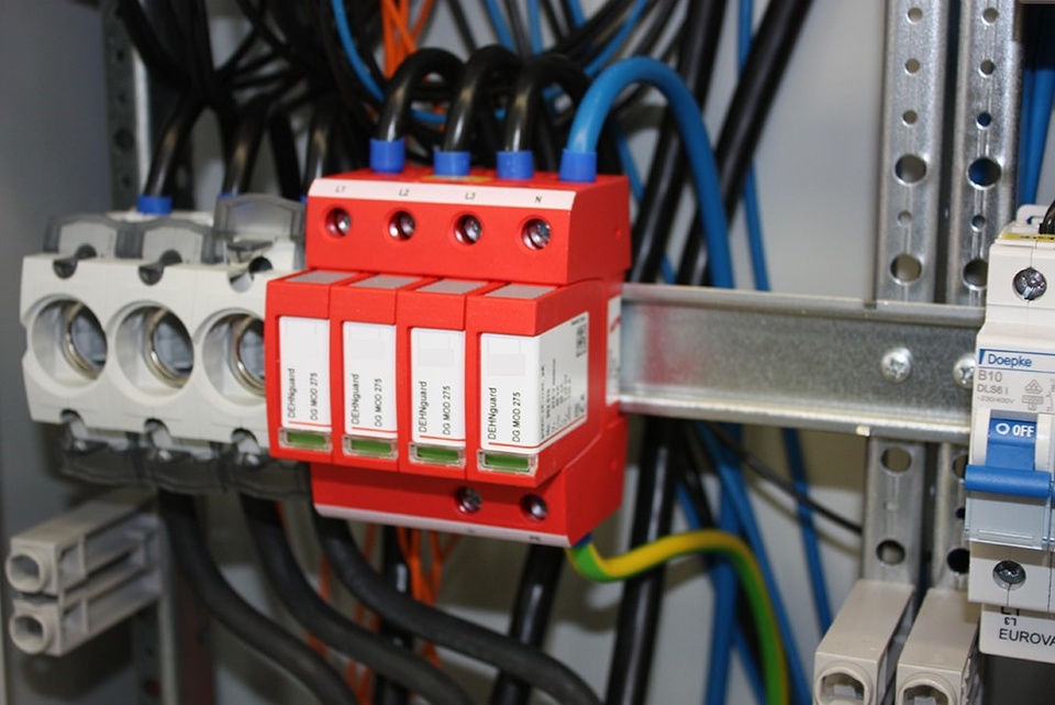 U berspannungsschutz bei Weitz Elektrotechnik in Seligenstadt